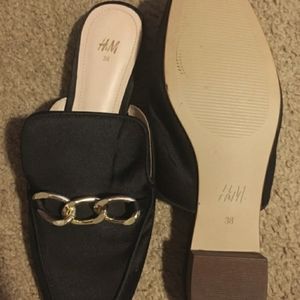 HnM slip on mules